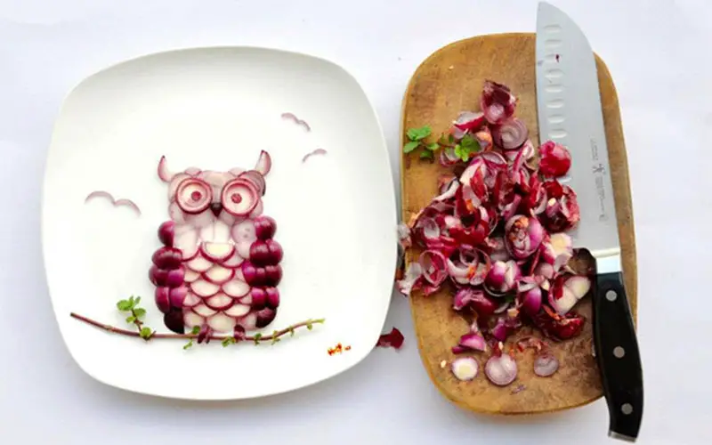 An Artist Played with her Food for 31 Days Showing Her Amazing Creativity