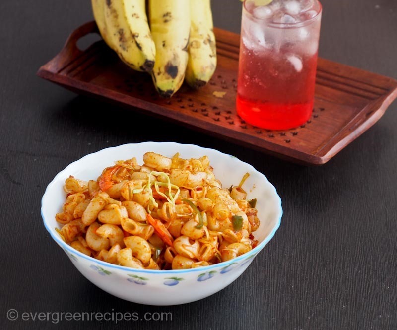 Fastest Indian Breakfasts_Schezwan Macaroni